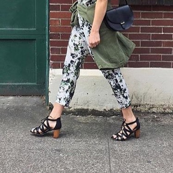 Leather Lace Up Gladiator Wooden Heel Sandals - Picture 3 of 4